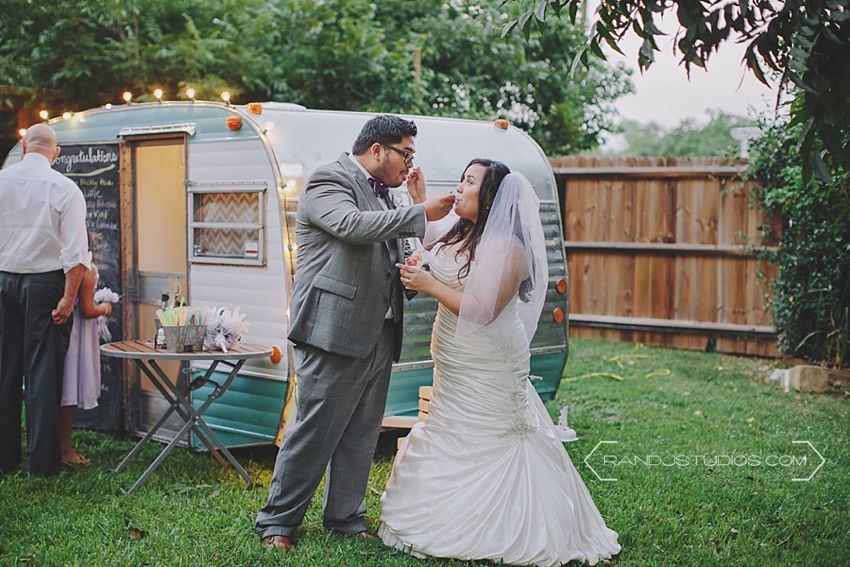 Frozen Bliss Snow Cone trailer at Oak Tree Manor Wedding