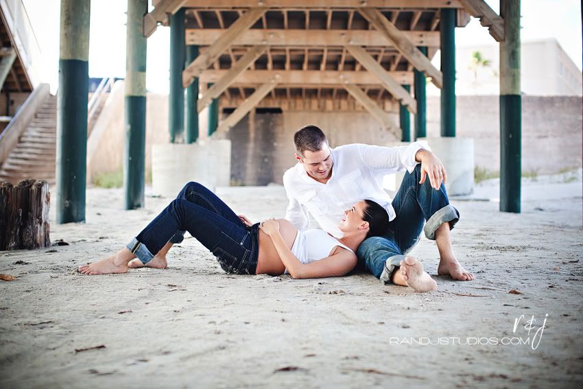 Galveston Texas beautiful maternity photos on the beach