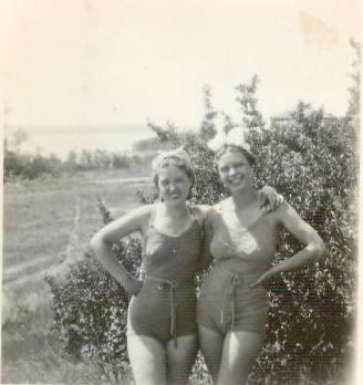 beach babes