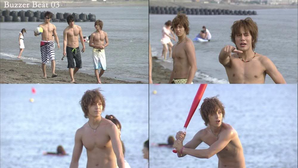  washed-out poodle hairstyle. Yamapi, you're not a Kimura Takuya clone.