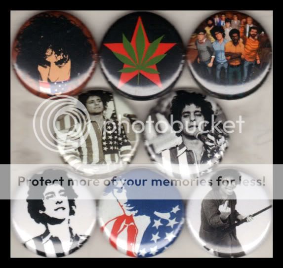 ABBIE HOFFMAN 1 buttons pinback YIPPIE AMERICA PROTEST  